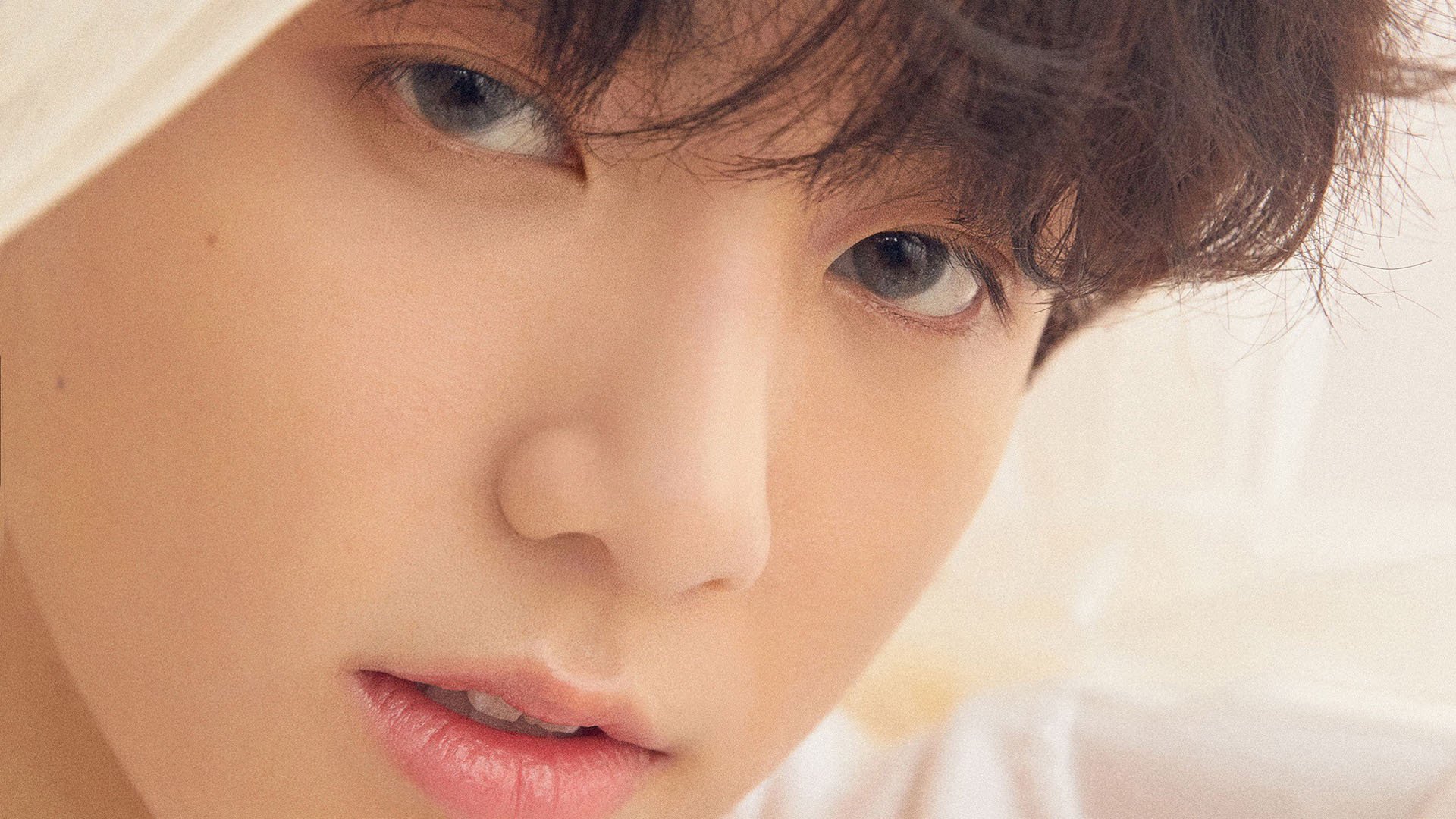 爱游戏体育app-德甲策略变革：变化多样，精彩纷呈！，德甲形势分析